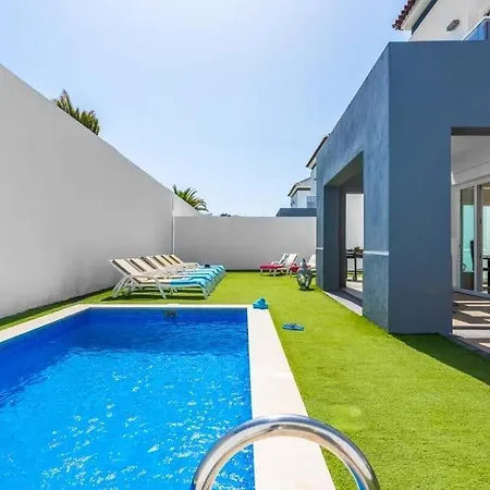 Playa De Fanabe Sleeps 8 Pool Air Con Wifi 阿德耶
