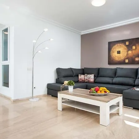别墅 Playa De Fanabe Sleeps 8 Pool Air Con Wifi