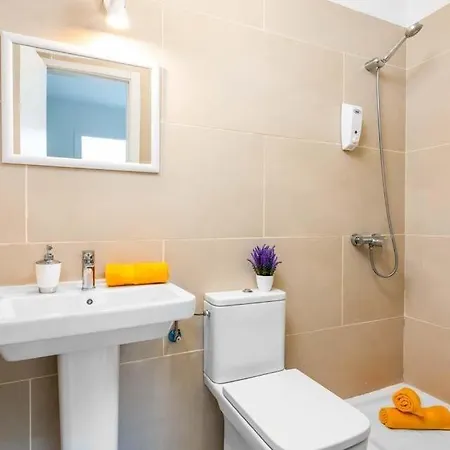 Villa Playa De Fanabe Sleeps 8 Pool Air Con Wifi Costa Adeje (Tenerife)
