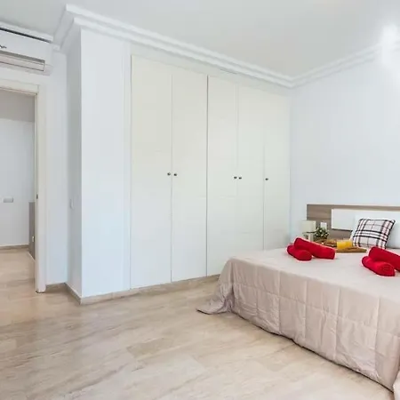别墅 Playa De Fanabe Sleeps 8 Pool Air Con Wifi